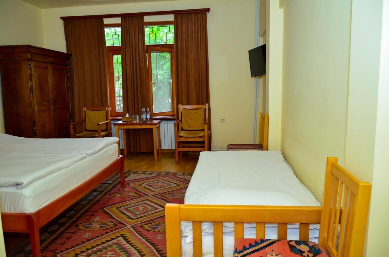 Hotel Mirhav Goris Luaran gambar