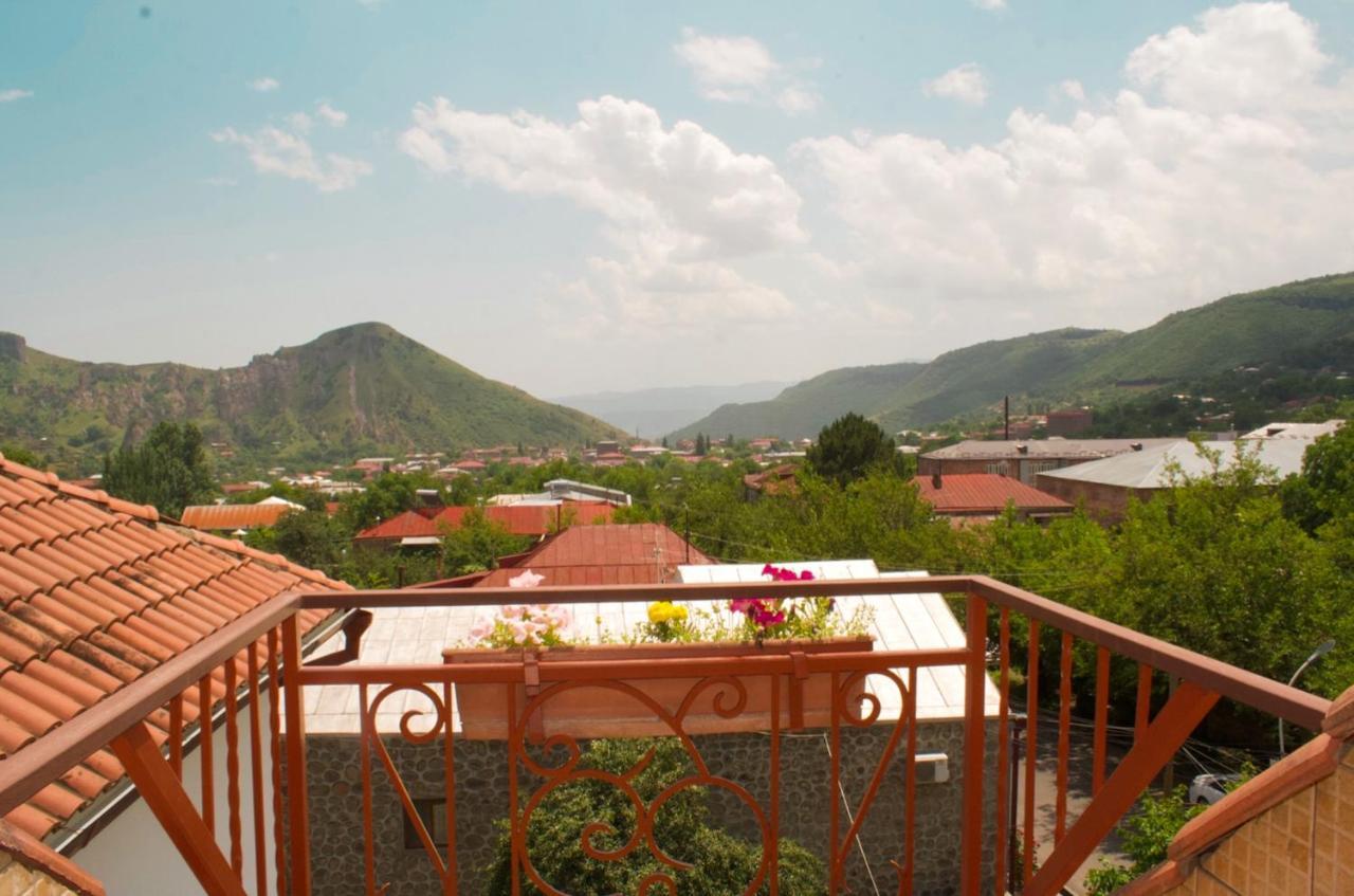 Hotel Mirhav Goris Luaran gambar