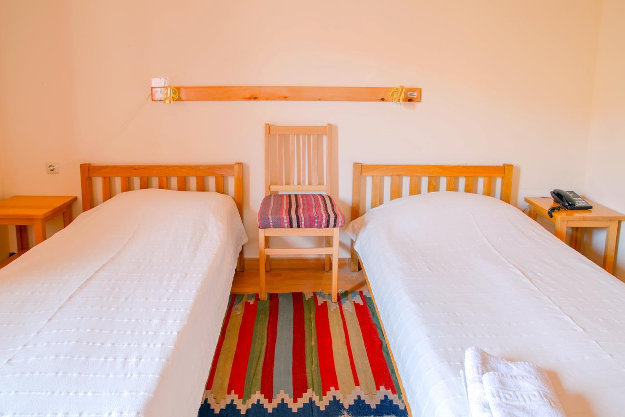 Hotel Mirhav Goris Luaran gambar